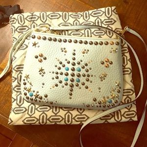 Crossbody purse